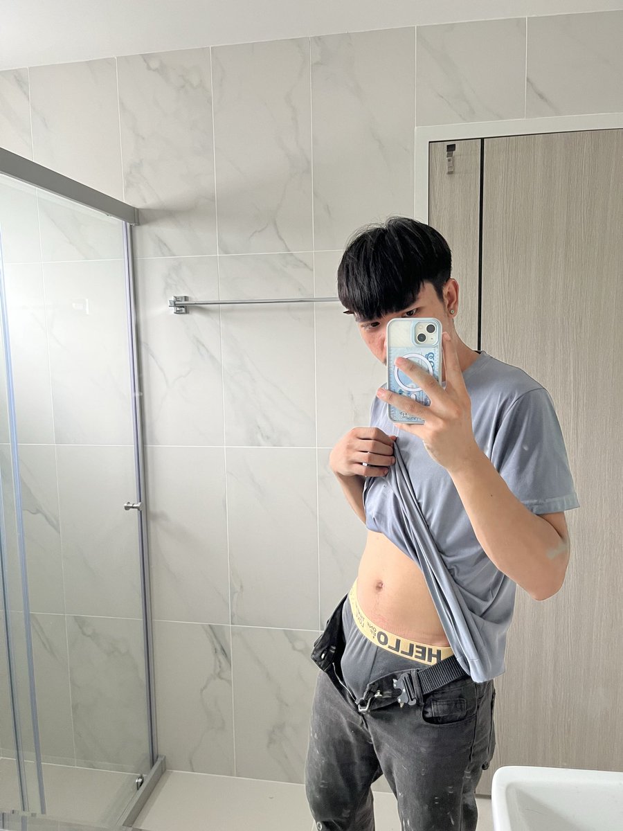 Thezql's tweet photo. #ถลาง #ภูเก็ต เหงาอ่ะ☺️😂💸 https://t.co/Sxhv9C62vw