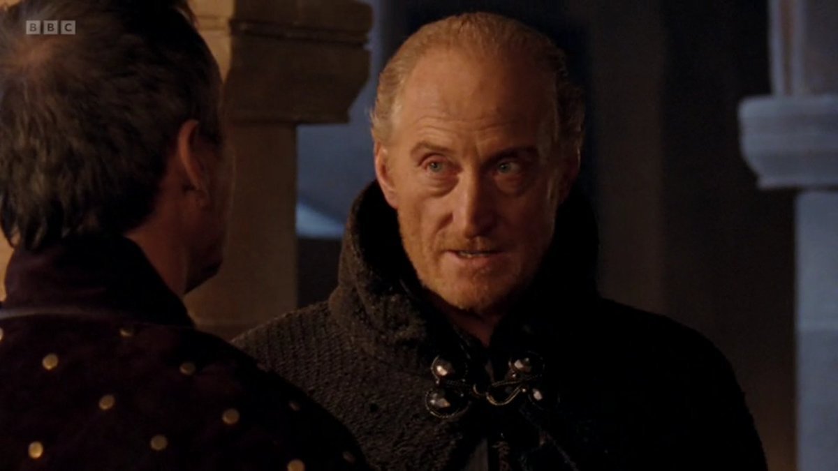 RacailleDeFez's tweet photo. This is too funny to me. I guess this stint in Merlin is a preview of what he would bring a couple of years later as Tywin Lannister! His character is belittling Uther for the way he's ruled his kingdom lmao, it definitely is Tywin!
#Merlin #GoT #gameofthrones #Tywin #Uther https://t.co/QhbSTbon1p