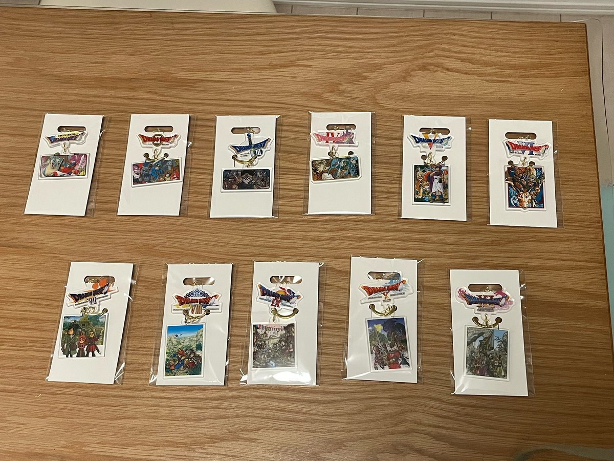 chisayan_'s tweet photo. 揃ったーーー！！！やったーーーーー！！！！
飾るぞー🥳🥳🥳

#ドラゴンクエスト #DQ40th https://t.co/XGeyNG70sk