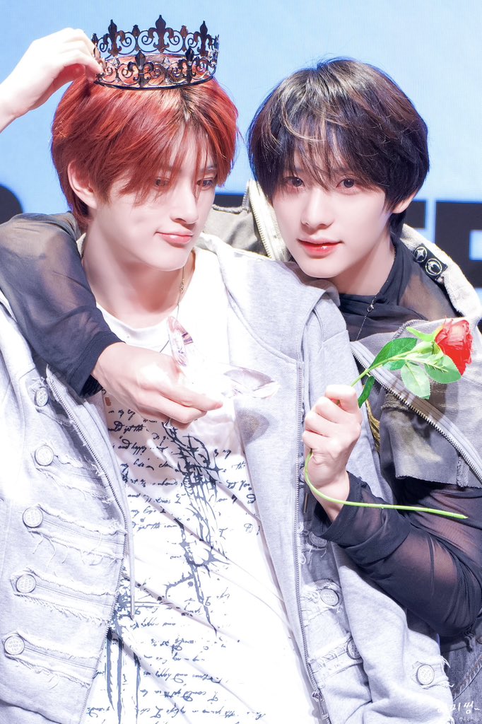 our_happy_scene's tweet photo. 260719

#XODIAC
#SING #씽
#麥駿昇 #シン
#소디엑
#씽유사진 https://t.co/3PWbxxtSmS