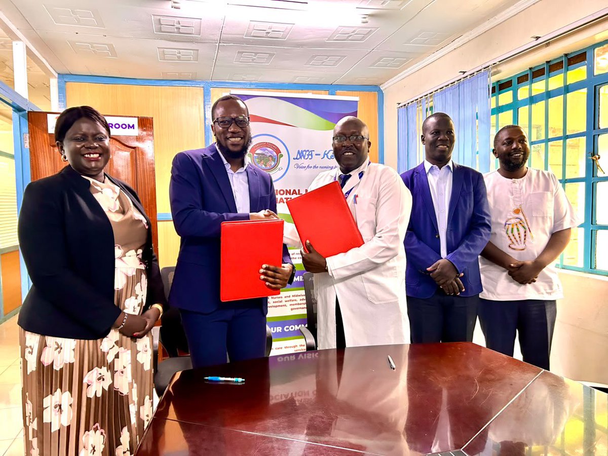 rhnkorg's tweet photo. Historic moment today. ✍️
#RHNK + @nnakenya signed an MOU.

A binding commitment for the nurses and midwives who are the backbone of care across Kenya. 🤝

The reality:
Kenya has 13.8 health workers per 10,000 people.
WHO says we need 44.5 to achieve #UHC.
We’re at less than a third. 🔴

They face shortages, gaps in training, and too little support.
The system asks too much, and gives too little.

So we committed to:
🎓 Continuous learning
👩‍⚕️ Professional leadership
🔬 Evidence-based practice
📣 Policy advocacy

As #SHA reforms roll out, a stronger workforce = stronger health systems.
This is only the beginning. 🚀

#SystemsThatWorkForHer