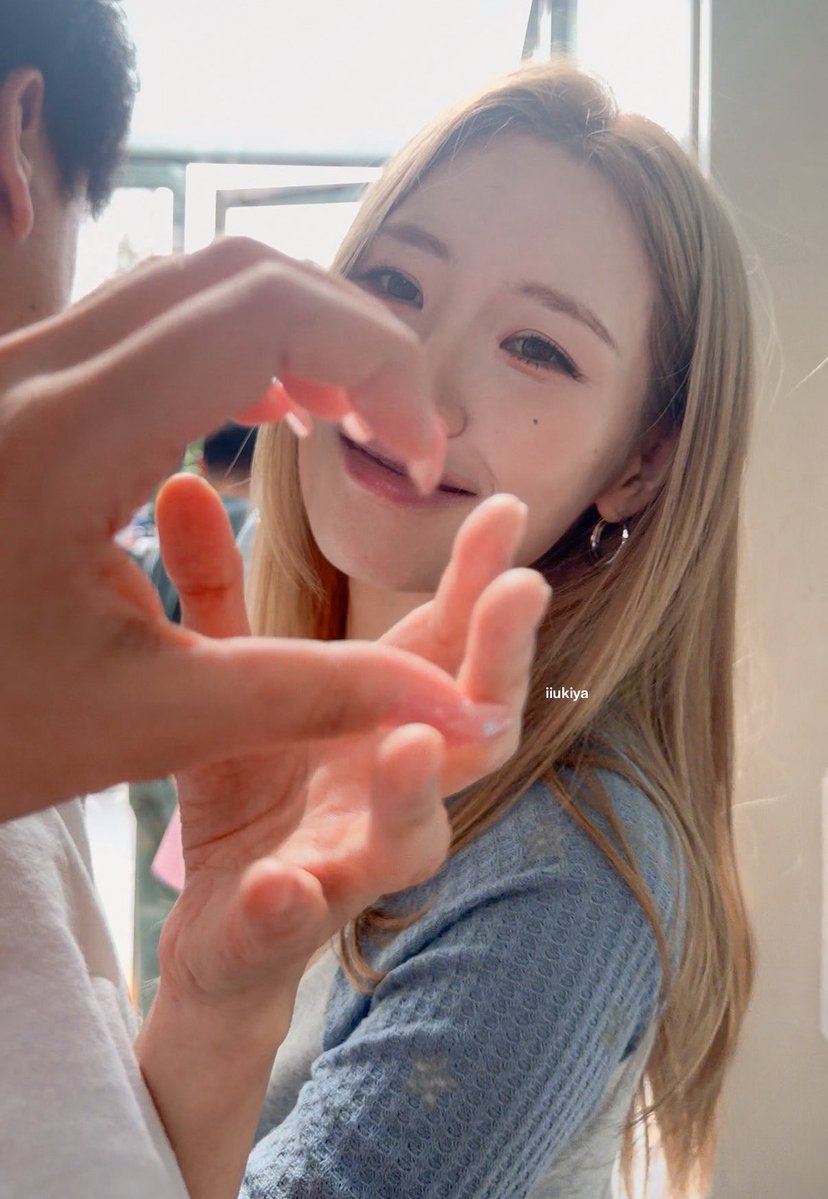 iiukiya's tweet photo. 눈빛이 뭐냐 (๑ ˊ͈ ᐞ ˋ͈ )
#선미 #SUNMI https://t.co/5fiIX7dXa6