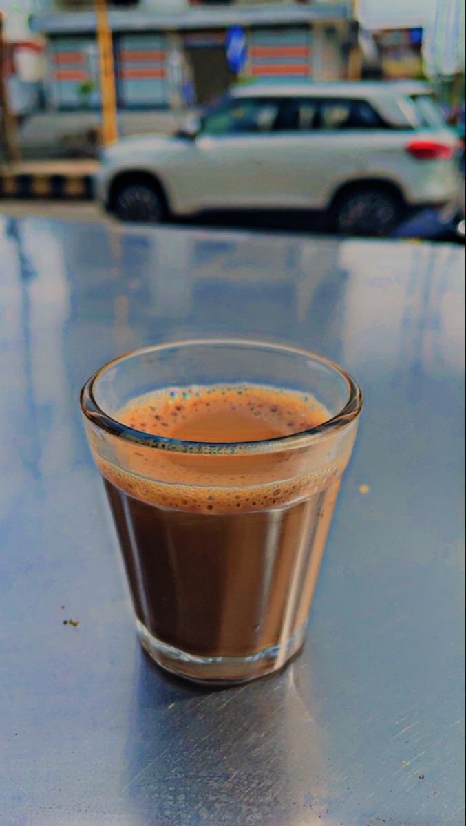 Pahadi_Anjana's tweet photo. हम चाय वालो के मन को वही लोग भाते है❣️
जो हर मौसम में चाय पीते है और पिलाते है🥀
सभी X परिवार के लोगों को शुभ संध्या💐💐
आइए चाय पीते है ......💝 💝
असली चाय पीने वाले लोग चाय के साथ नाश्ते की मांग बिल्कुल नहीं करते ....😀
#EveningChai❣️
#ChaiLover❣️ https://t.co/e19OHgi5m6