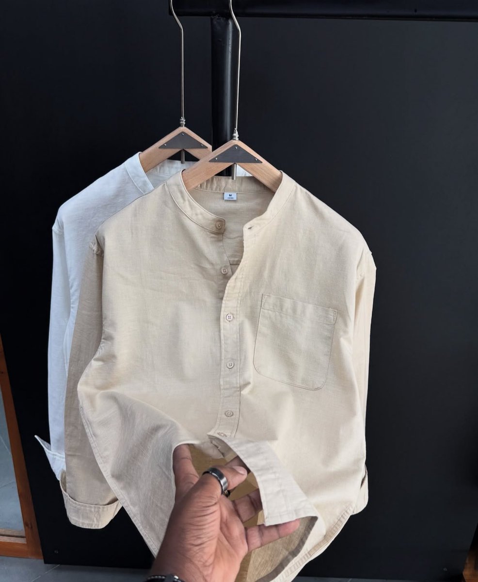 kvng_chux's tweet photo. Bro to Bro: When buying clothes, don’t buy trending clothes..

Available in different sizes and colors🛍️🛒 https://t.co/DjrooT8Lme