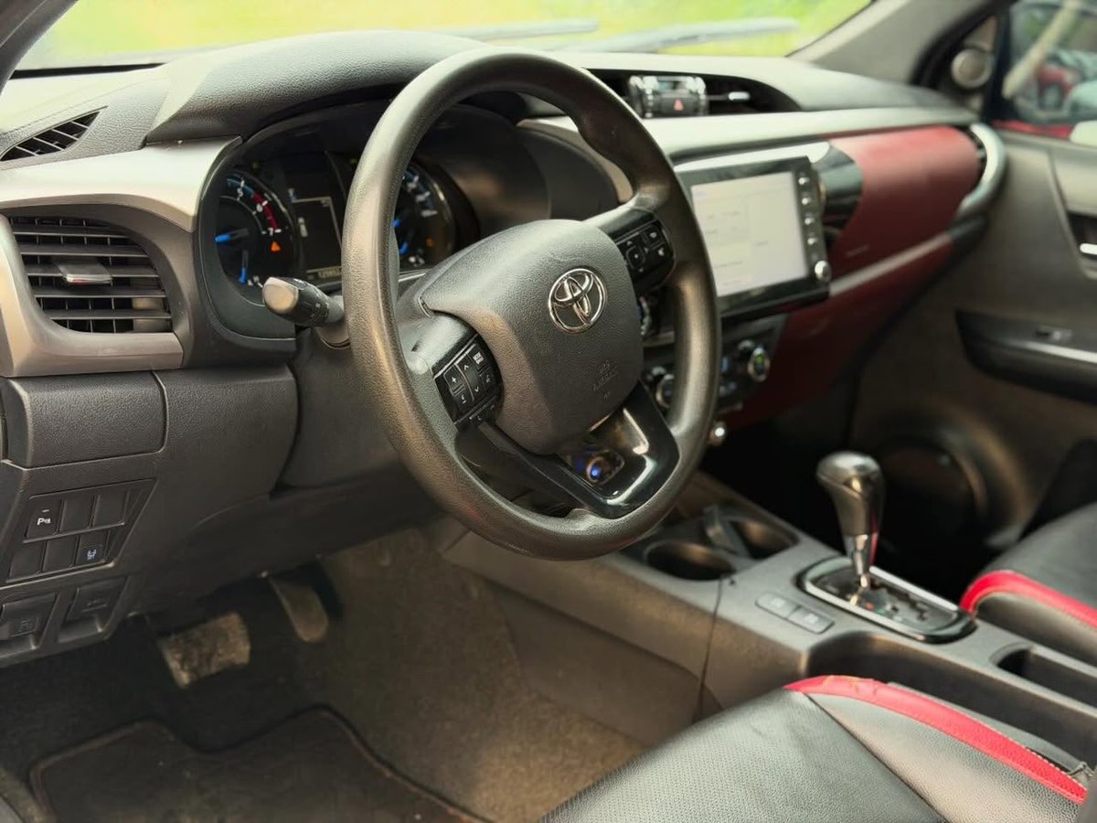 HaychAutos's tweet photo. 2020 Toyota Hilux V6

Custom DutyAvailable 
Ready for Inspection!
Call/WhatsApp: 09071776116
#HaychAutos #LagosCarDealer #LekkiCarDealer #AutoDealer 

DM for details 
Car Finance Available
Car Loan Available
Nationwide Delivery https://t.co/pag0f1roQq