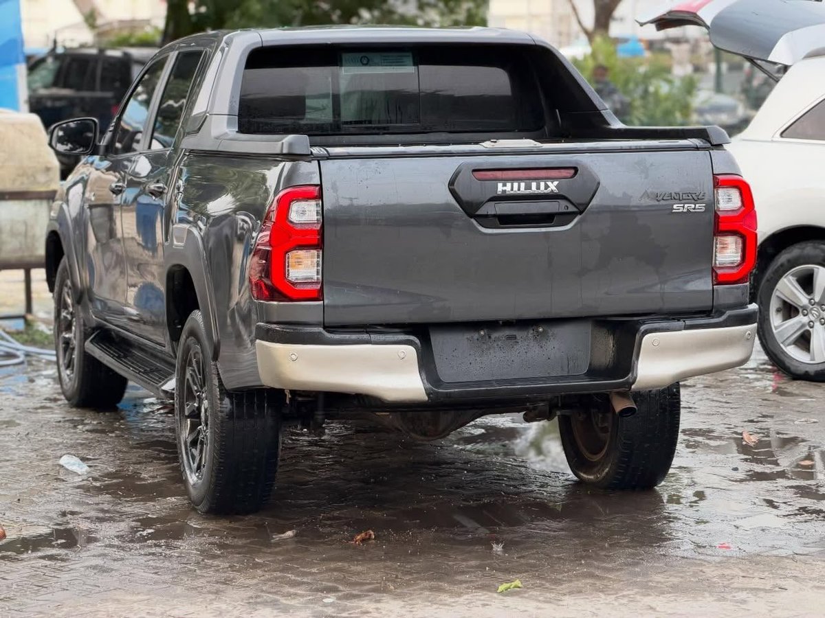 HaychAutos's tweet photo. 2020 Toyota Hilux V6

Custom DutyAvailable 
Ready for Inspection!
Call/WhatsApp: 09071776116
#HaychAutos #LagosCarDealer #LekkiCarDealer #AutoDealer 

DM for details 
Car Finance Available
Car Loan Available
Nationwide Delivery https://t.co/pag0f1roQq