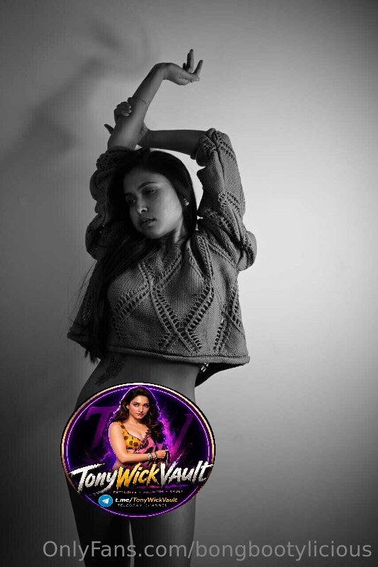 TonyWickVault's tweet photo. Sharmistha Sarkar Onlyfans (4 Clips)
Full Video https://t.co/7h80ZeSmoe https://t.co/wVrSFGea8R