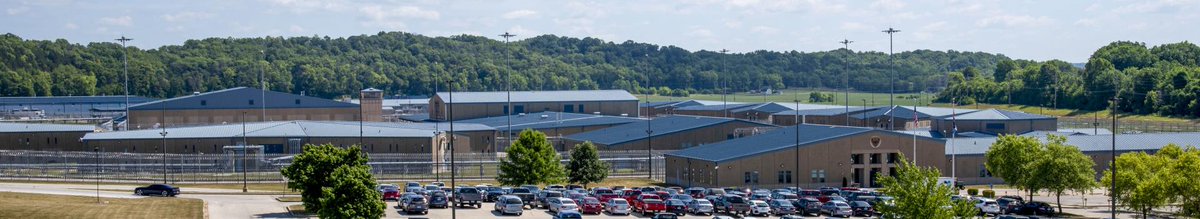MoCorrections's tweet photo. Correctional Industries Supervisor - JCCC Engraving
Jefferson City, MO
Annual Salary: $45,333.60
https://t.co/1uNEo1TmuN https://t.co/OUjUH1A1eL