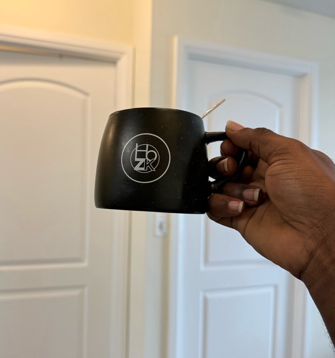 Norbeegh's tweet photo. A coffee before heading to @HouseofZK for today’s keynote at the @ETH_Toronto and @Futurist_conf 

“Building the institutional internet of value” 

Come say hi 👋🏼 https://t.co/i100ioILgJ