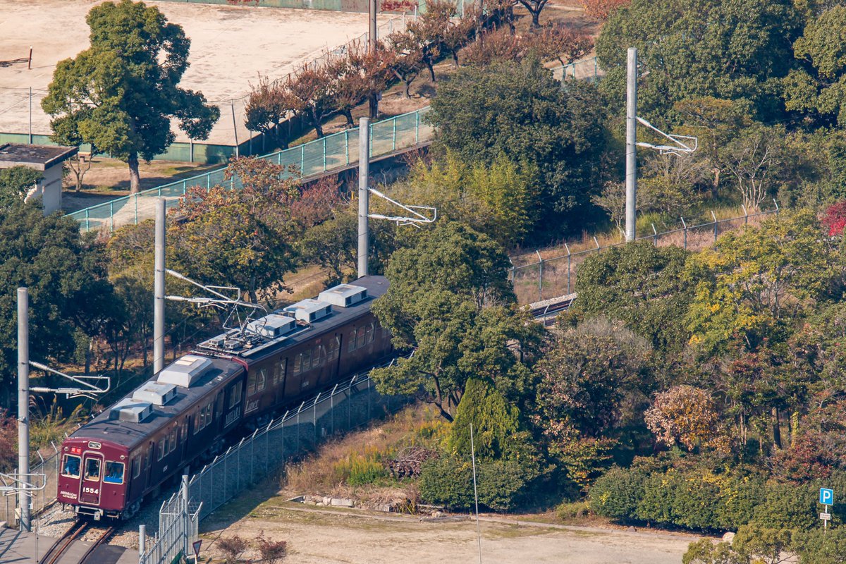 WsbyNSrAC's tweet photo. 2026年度中に消えてしまいそうな阪急マルーンの車両たち。一気過ぎる。 https://t.co/G3ihZ9Odce