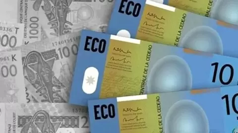 BrisesduNiger's tweet photo. #ECONOMIE —. . Les chefs d'État de la CEDEAO ont confirmé leur objectif de lancer la monnaie unique ECO en 2027, tout en adoptant une approche progressive https://t.co/tl56xq6Ah9