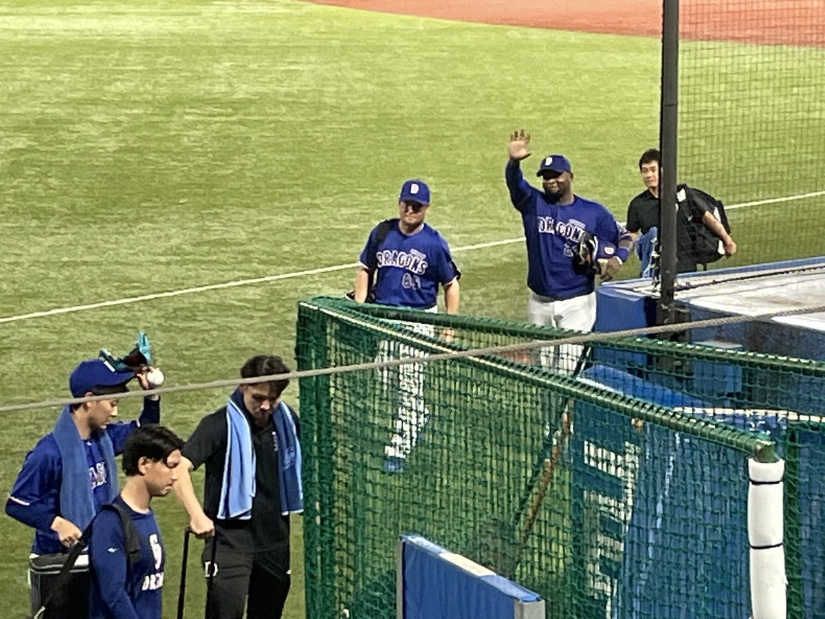 oriponko's tweet photo. オリちゃんものすごい試合になっちゃったのね💦
こちらも現地まけほ
でもお気に入りの席で松山くんを見られてよかったです！ https://t.co/NQfHLHjvAG