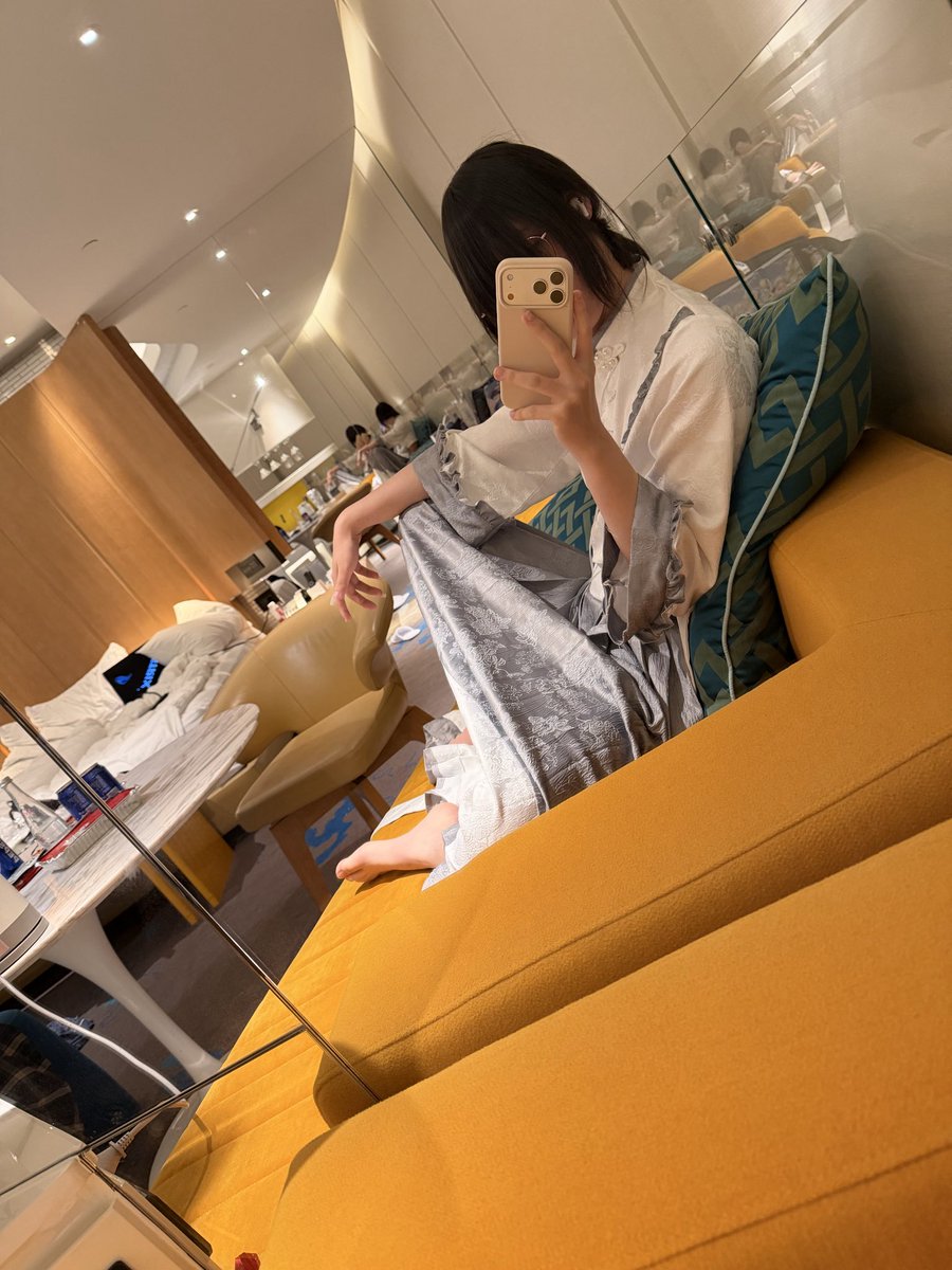 meiyujijie's tweet photo. 本命年上吊要用红绳吗 https://t.co/6HWgCSGIur