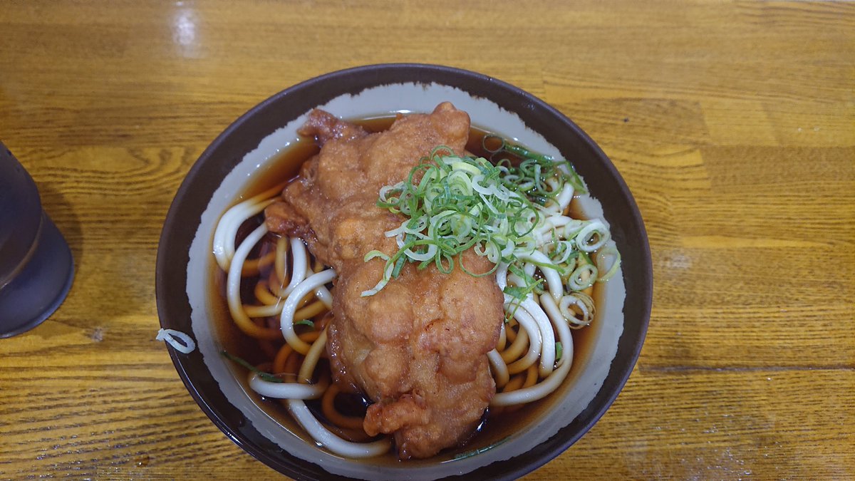 ray_0708's tweet photo. #見た人もなにか無言でうどんをあげる https://t.co/KiFoeFCbje