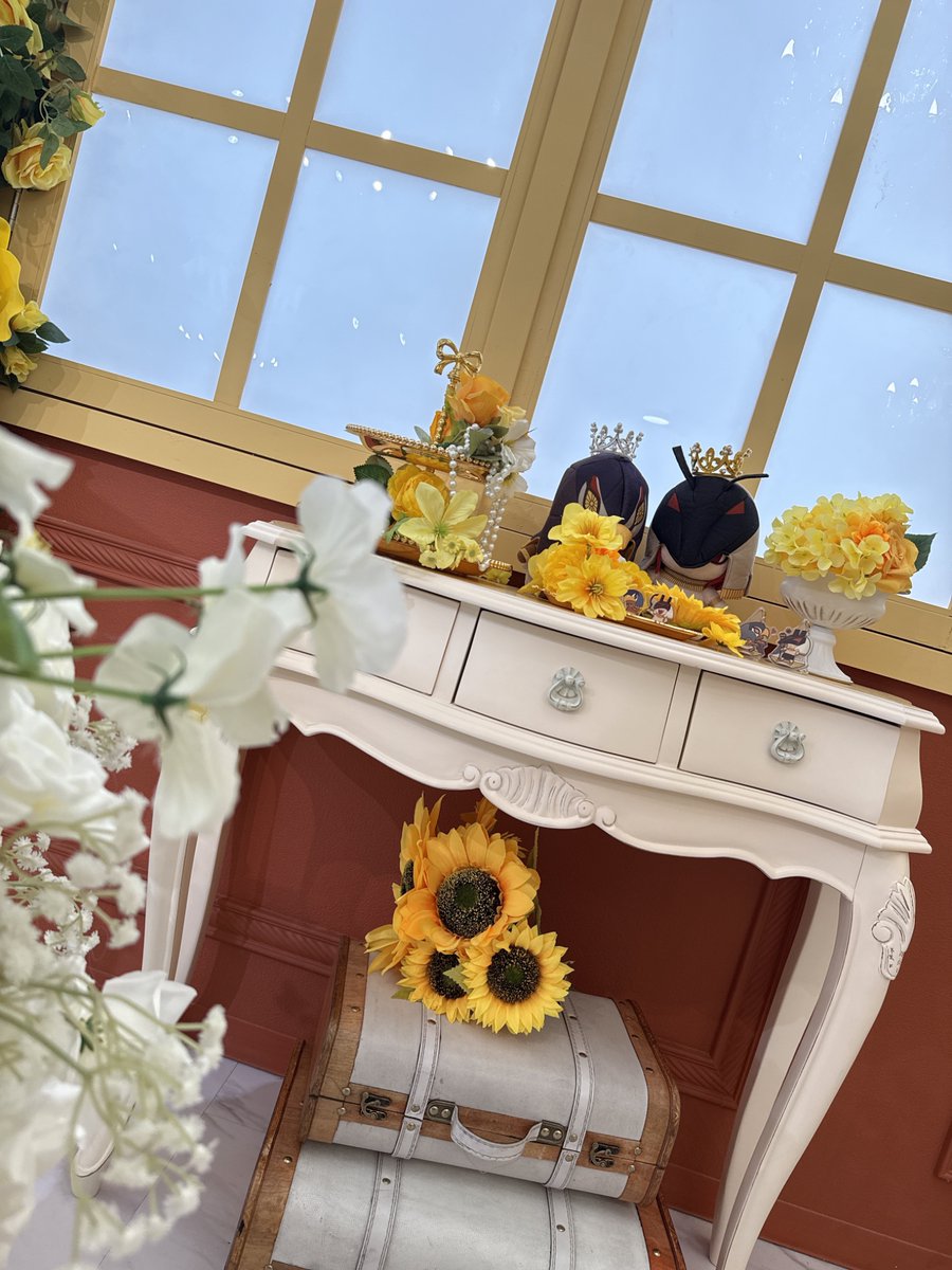 ituKA_1225's tweet photo. つめをひまわりにしたのでひまわりの写真を最近たくさん撮ってるかわいい🌻𓅃𓃩
#ENNEAD
#エネアドぬい日記 https://t.co/eUoRT3b0EB