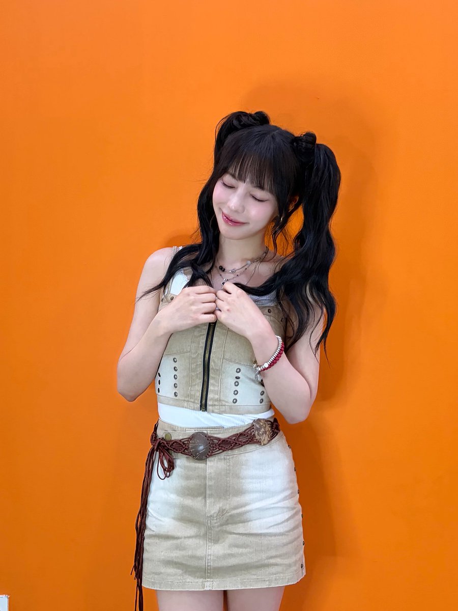 junielism's tweet photo. [📷]

260722 ENA 케이팝업 차트쇼 

바닐라가 원했던 양갈래로 마지막 무대 다녀왔어요! 🎀
오늘도 함께해줘서 고마워요 아쉽따아..🥹

#주니엘 #JUNIEL #ENA케이팝업차트쇼 https://t.co/0h0mqfJVZ2