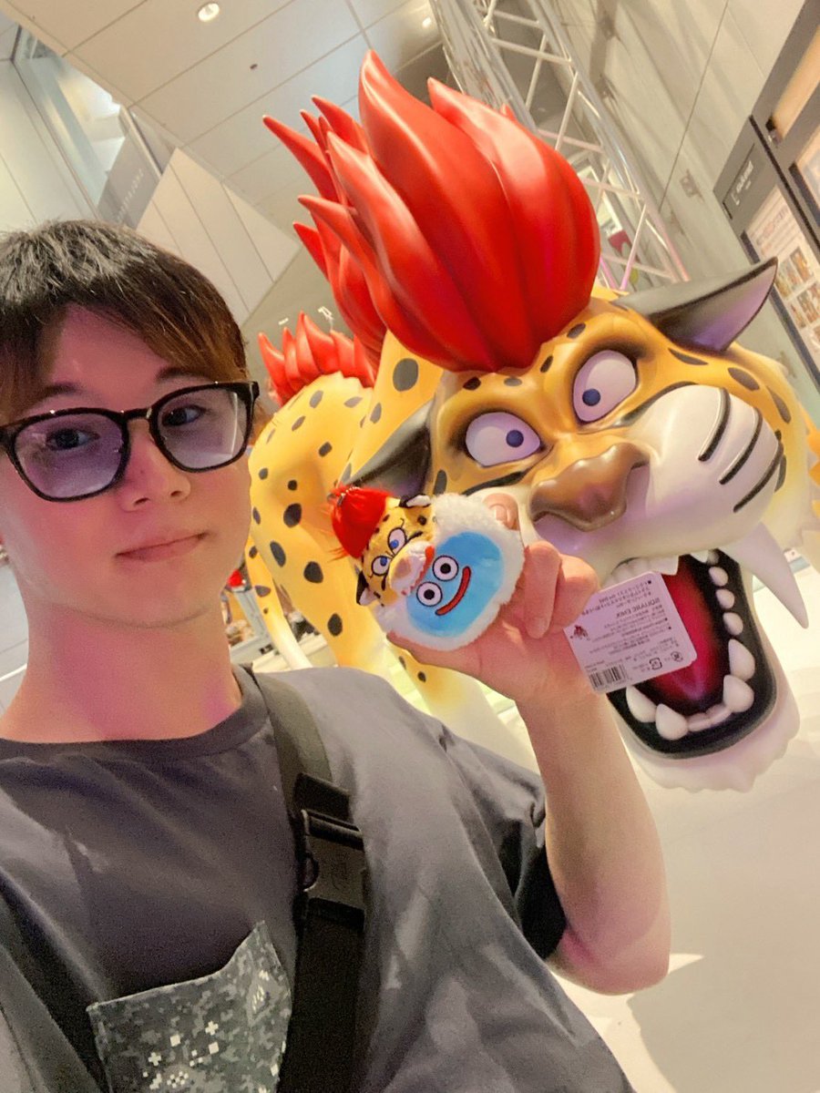 DoDo069007's tweet photo. キラーパンサーとも撮ったー https://t.co/Gpxj2VOWKX