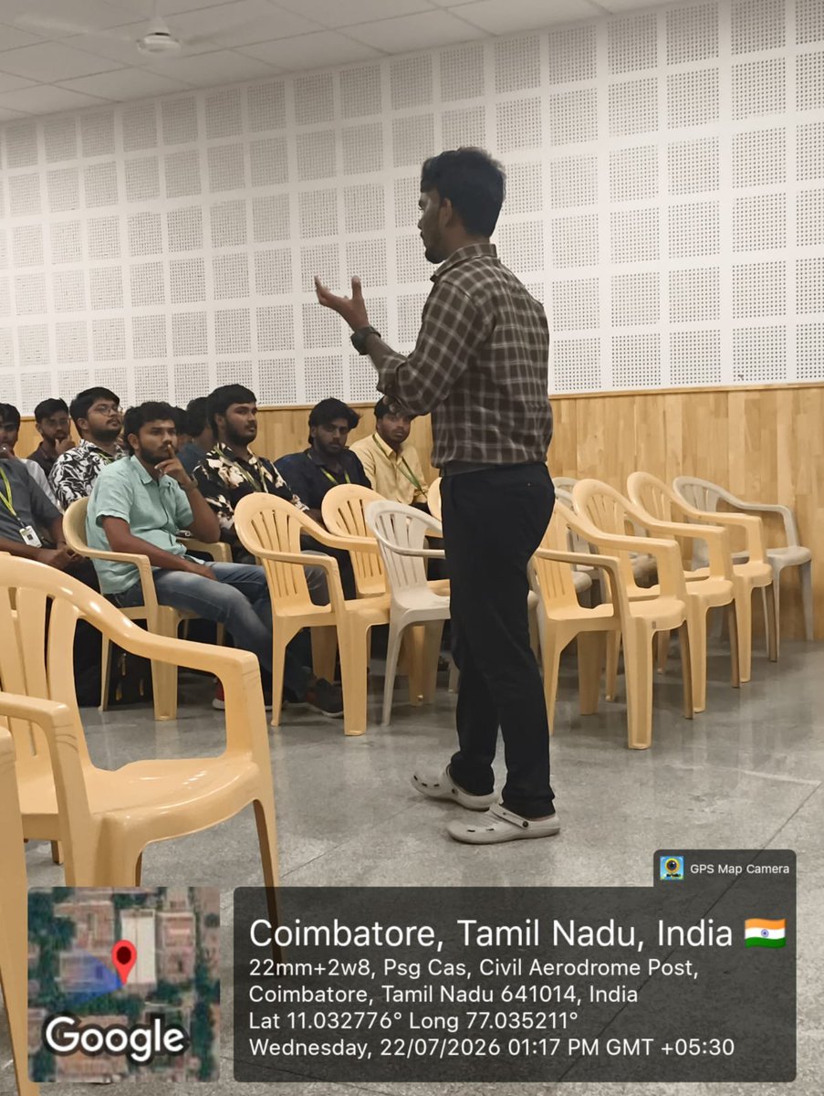 PSGCAS1's tweet photo. Department of COMPUTER TECHNOLOGY  in association with Institutions Innovation Council  organized a Guidence session on "The Future Of Generative Ai : Innovations Transforming The World" on 22/07/2026.

#iic #iicpsgcas #mic #innovationcell #aicte https://t.co/9r4jnj307y