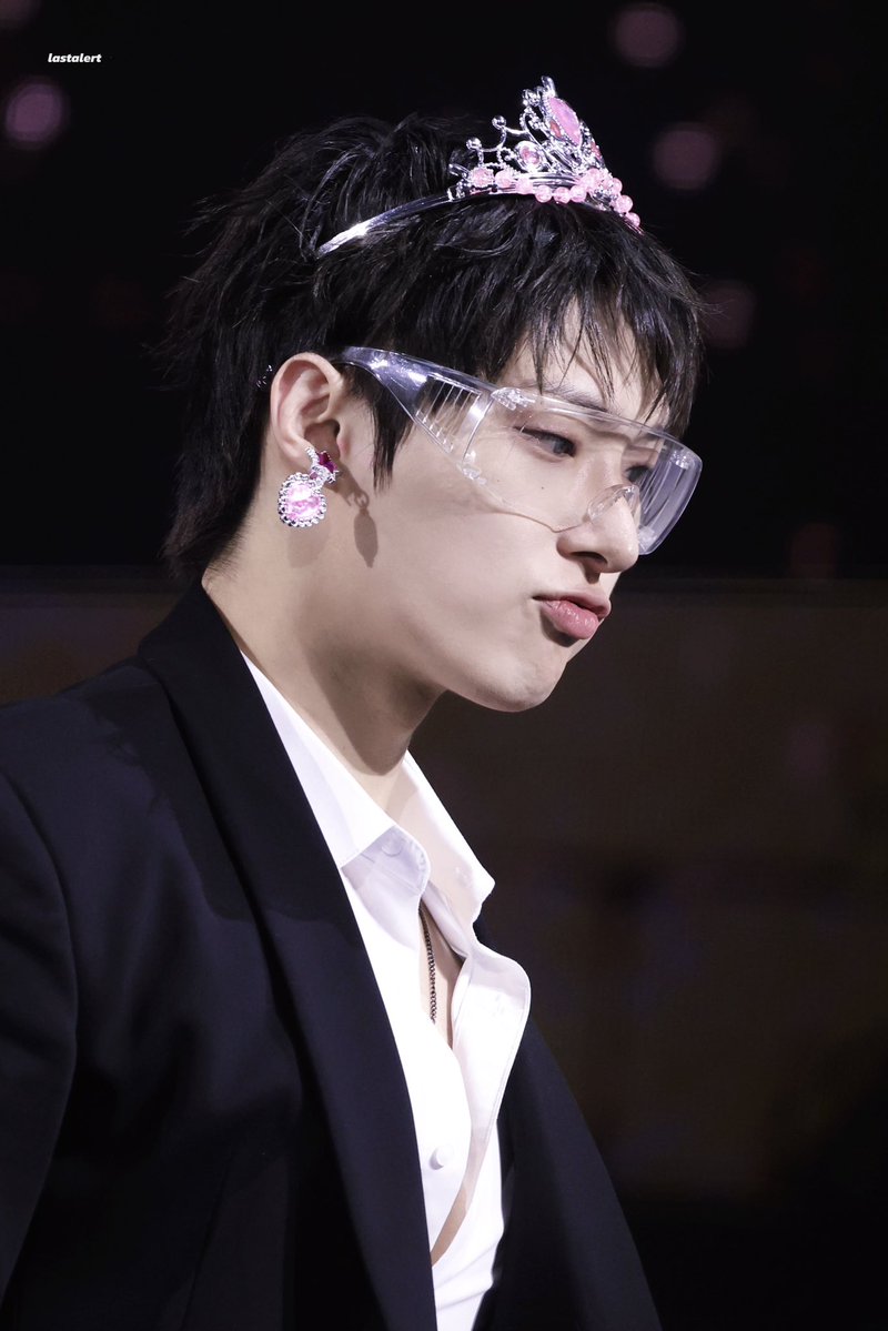 lastalert_'s tweet photo. 260717

#MINGI #민기 
#ATEEZ #에이티즈 https://t.co/WwgJYjHuxp