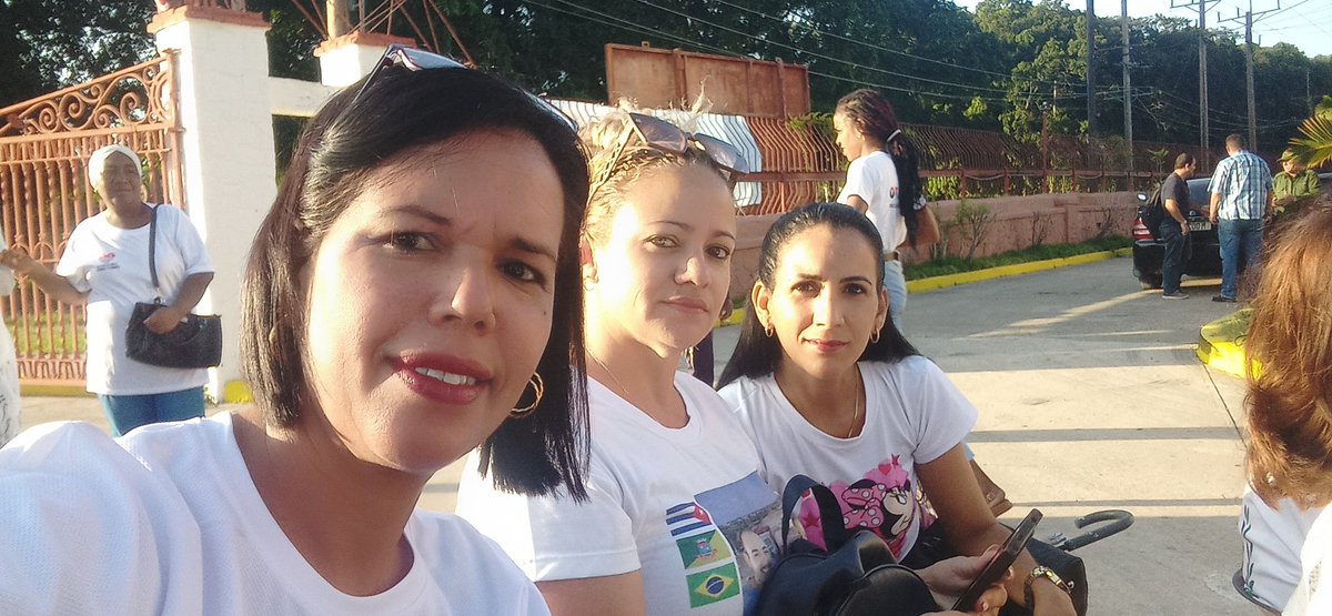 khidalgoleon79's tweet photo. Por un 26 de Victoria.
#26DeJulio
#LaHabanaPorLaSalud https://t.co/4ru14IBRX8