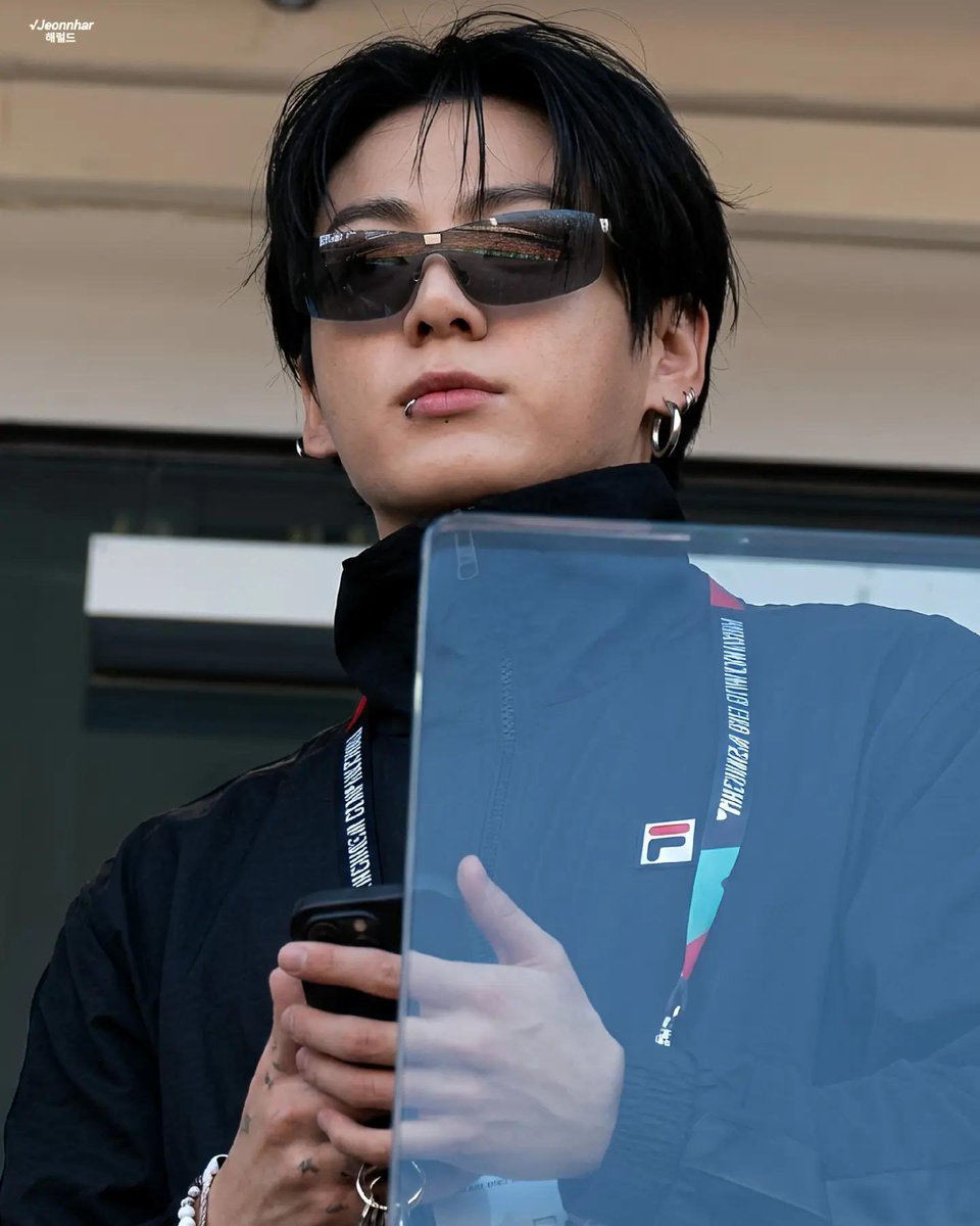 97Jungukk's tweet photo. Face!! https://t.co/OecrPO6UTa