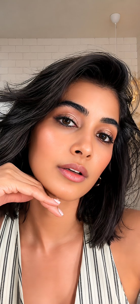 filmykudiii's tweet photo. Pooja Hegde #PoojaHegde https://t.co/14Tu2xdwYY