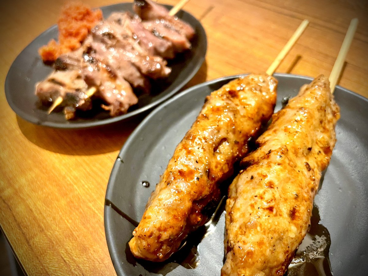 sentatta's tweet photo. 久々のぺんぺんさんと飲み🍺
めちゃくちゃ美味かった！！
店員さんの対応も素晴らしい👍
暑い日の酒は美味いね😋
@__pen_pen https://t.co/cl2V5oxclQ