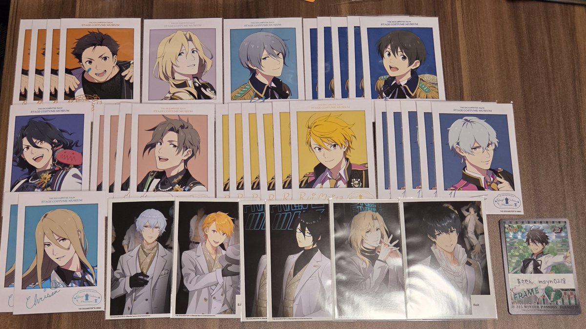 msyn0218's tweet photo. 【交換・譲渡】アイドルマスターSideM　衣装展　FiFS展　トレーディングブロマイド　トレブロ

譲）画像

求）
英雄,玄武,かのん1＞鋭心,道流
定価＋送料 

1枚目は英雄含む交換、譲渡の場合は3枚目同数～お迎えをお願いします。

郵送＞11th手渡し https://t.co/s7wpZGGA1O