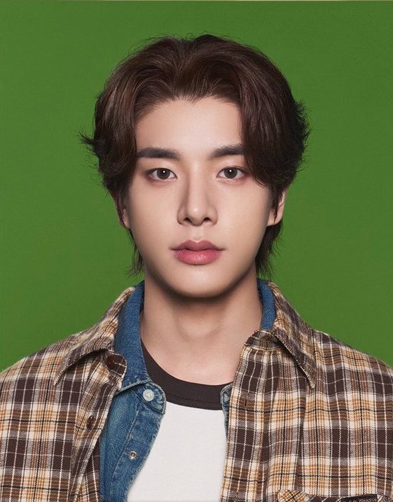 15ARCHIVEz's tweet photo. SAFE IN JAKE’S HAVEN 🤍

🔗: https://t.co/lDkyQ0RnYD

#JAKE #제이크 #JAKE_Haven 
#ENHYPEN #THE_SIN_BLISS 
#ENHYPEN_8thMiniAlbum
@ENHYPEN_members @ENHYPEN https://t.co/oD0MHai693