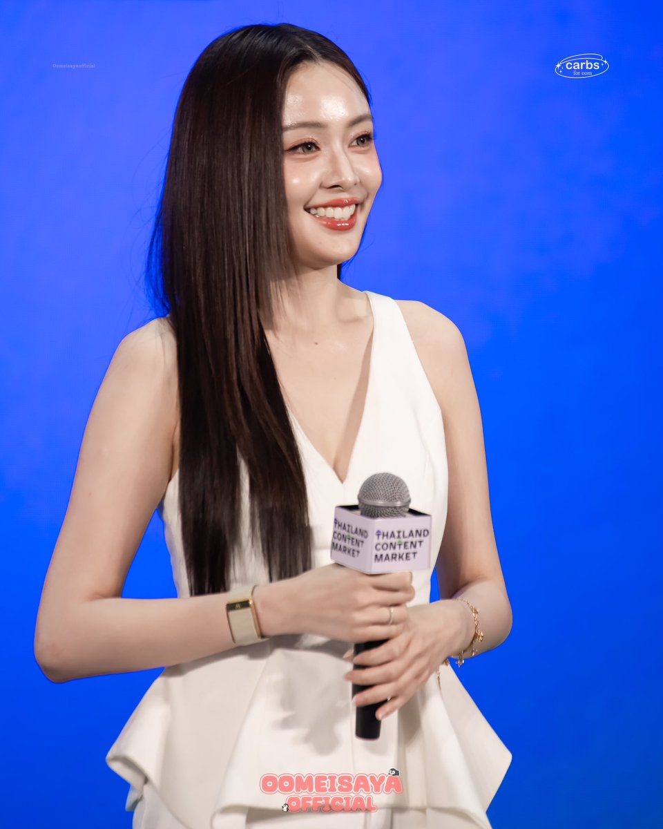 eisayaofficial's tweet photo. 📸 ภาพบรรยากาศ “ อุ้ม-แบม ” ในงาน THAILAND CONTENT MARKET 2026 🇹🇭
จากกิจกรรมโชว์พิเศษจาก CH3 Entertainment 

OOMBAM TH CONTENT MARKET 
#TCM2026xOomBam
#TCM2026 #ThailandContentMarket 
#OomBam #อุ้มแบม
#Oomeisaya #อุ้มอิษยา
#BamSaralee #แบมสราลี https://t.co/kKZ0jiHugp