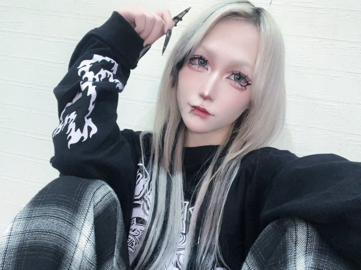 Saku_push tweet picture