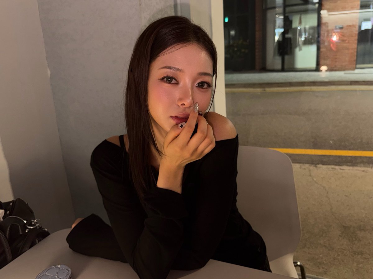 udtt_official's tweet photo. [#권예진]

🖤🩶🖤🩶

#UDTT #우당탕탕소녀단 
#KWONYEJIN #VIPER https://t.co/T4POC2nCmY