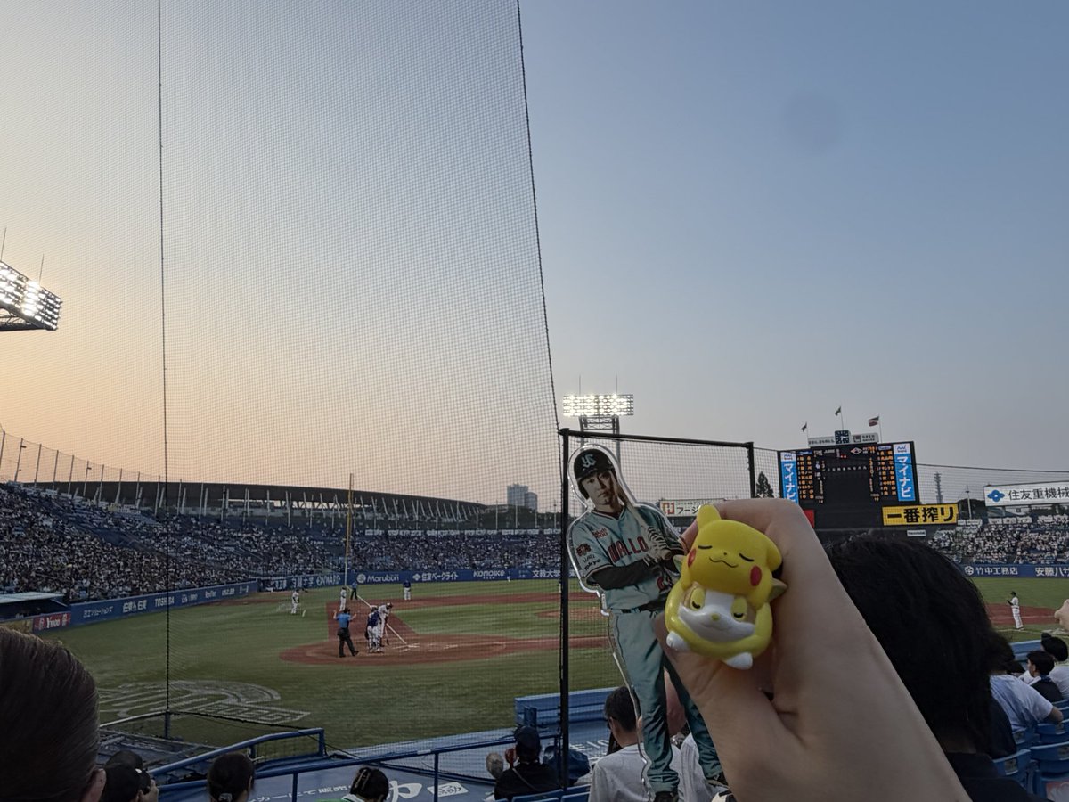 um__t3's tweet photo. 青木宣親GMの推しポケモン知りたい、、
ノリが現役時代にポケモンコラボしてほしかった🥺
推し💙と推し🐶⚡️ https://t.co/WvEYjuWYnr