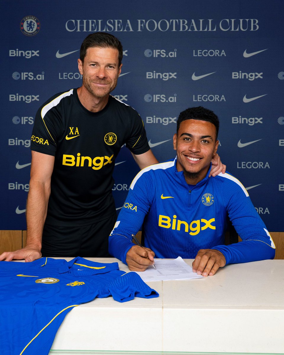 Mercado_Ingles's tweet photo. 🚨🗣️Morgan Rogers: “Estoy feliz de unirme al club MÁS GRANDE de Londres”. https://t.co/7Gu0xamr58