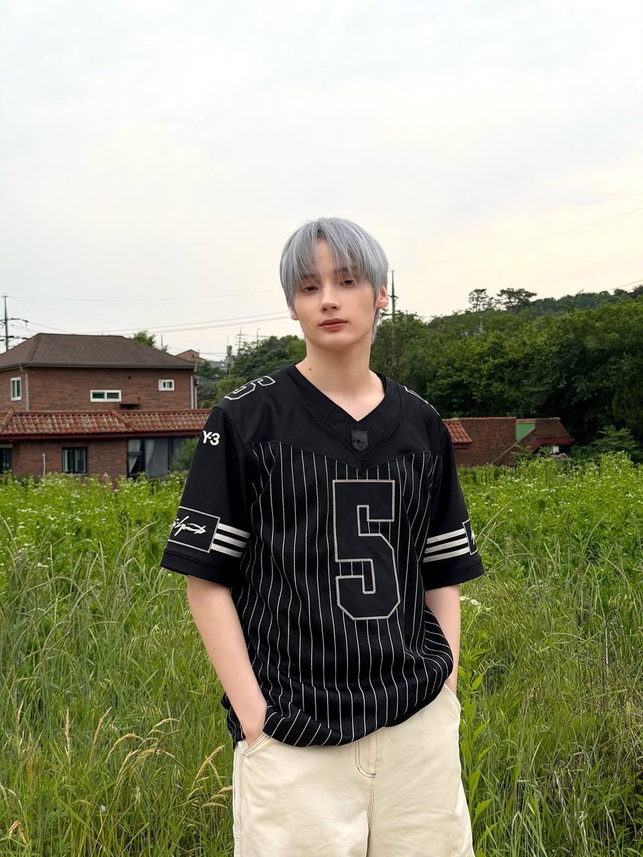 kainstarchive's tweet photo. ❣️#HUENINGKAI (kaikamal_) on txt_bighit Instagram Post 

"🍉💭"

https://t.co/0BKp0TLsGJ

#휴닝카이 #ヒュニンカイ https://t.co/Bn63x8lqJe