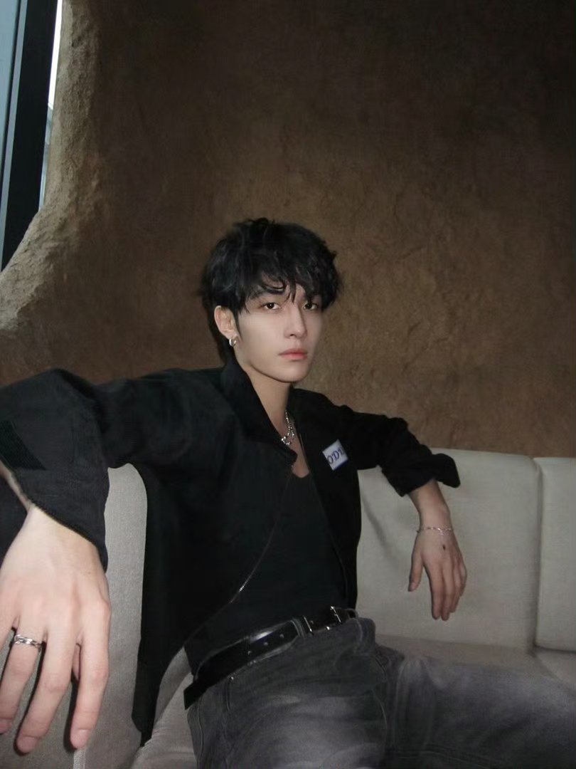 xizhao_fanclub's tweet photo. Zhaozhao on Weibo 🧡💛
22.07.2026

#XiZhao #HeChangxi #HeYanzhao https://t.co/7t7JMAMKKz