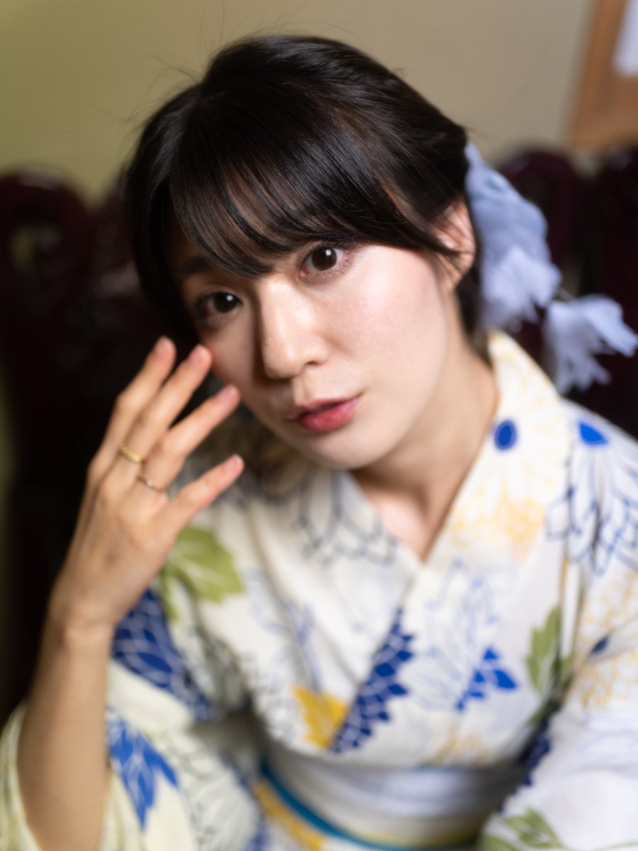 don_t_worry's tweet photo. 夜になっても気温下がらんねぇ。#女優撮影会 #古野あきほ この日は入手したばかりの #TAMRONSP45mm で撮影に臨むも、まともにピント合わなくて大苦戦。近日レンズ側のファームウェアアップデート予定。#GFX100Sii https://t.co/kleXCfbUod