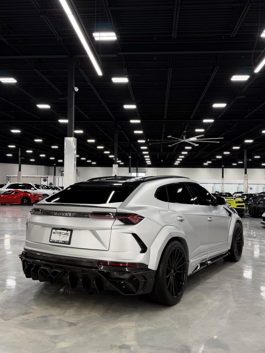Hushjay24's tweet photo. Lamborghini Urus Widebody Mansory https://t.co/TyUzXNnKyQ