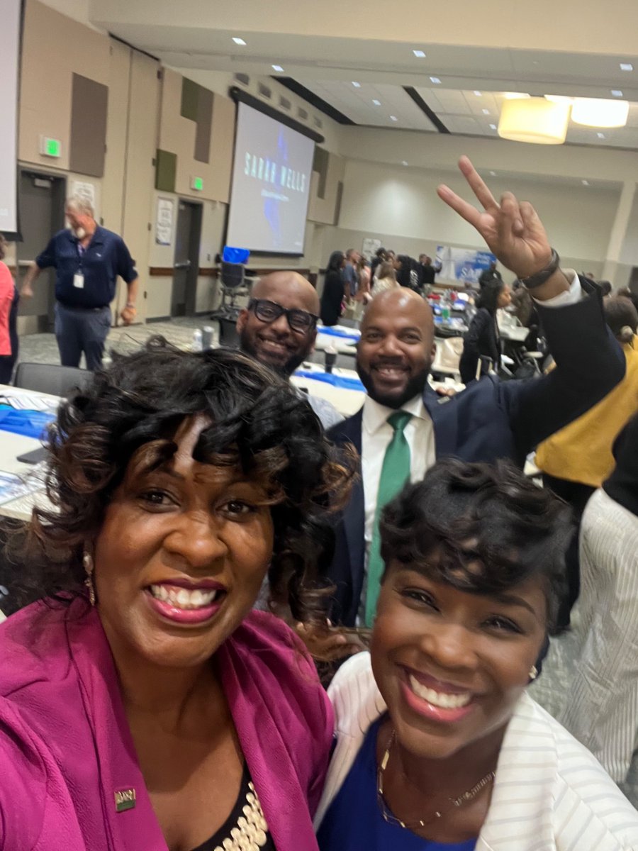 AliefCounseling's tweet photo. “All in” at 2026 Alief Leadership Conference. Making connections! #navigatingforward https://t.co/W1hqPv52W8