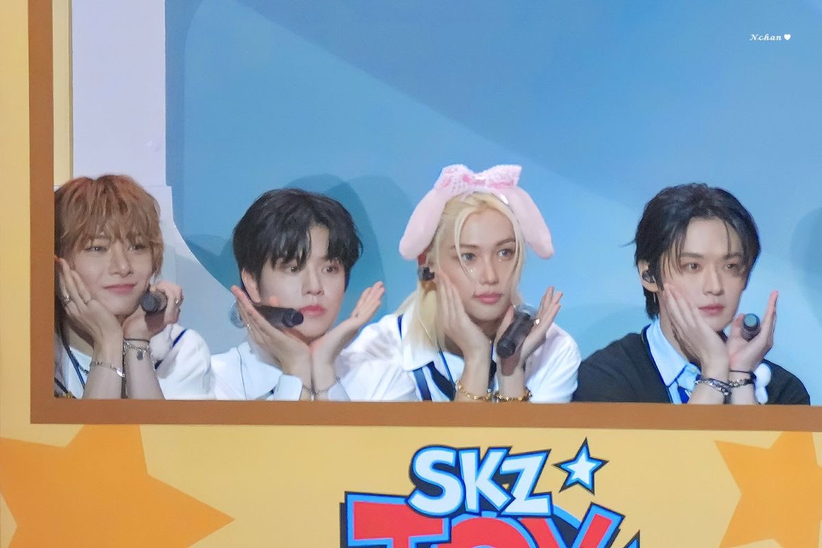 sminiverse_'s tweet photo. 복승아리 🐰🐥🐶🦊 https://t.co/RJjFdVTXqd