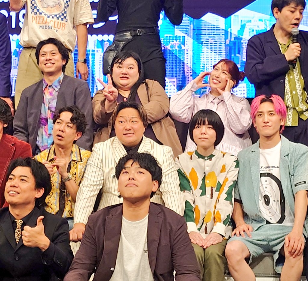 LattExit's tweet photo. 昨日今日と楽しかったです！！
ザ・パンチさん面白すぎたし、椎木さんが椎木さんすぎたし、小橋さんが頑張ってイキってるのも可愛かったです🤣
そしてなんか兼近さんと赤嶺総理姿勢正しい笑 https://t.co/Tqze2nLs5m