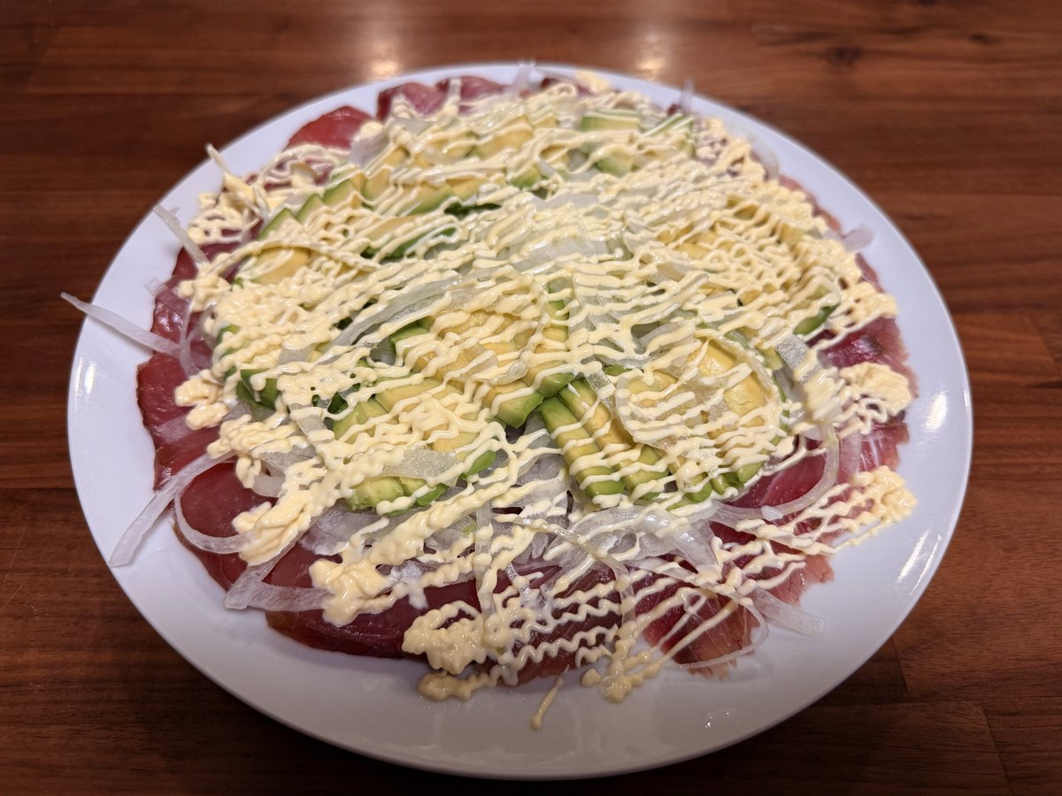 captainalaska01's tweet photo. ブリアボカドオニオンマヨネーズ
＃これに醤油ビチャビチャかけて https://t.co/JEMyiNTo1G