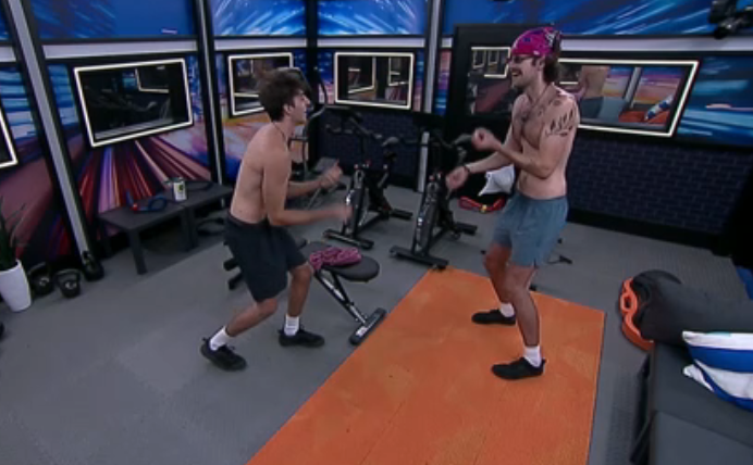 rbbq's tweet photo. Things You "Need To Know" - Day 15 #BB28

1. Dee promises her vote to Melody
2. Drew/Kamu form a Final 2, "The Handymen"
3. Barrett/Drew form "The Jugglers" as their Final 2
4. Barrett mentions Kamu as a possible nominee if he wins HoH
5. Angela worries about Drew and how he's playing
6. Yash/Devens/Barrett/Drew solidify their 4-man alliance from yesterday, "The Dabbers"
7. Rome pulls Barrett/Chuk/Drew/Kamu/Yash to tell them that he can be a shield for them if they keep him this week.  Dee barges into the meeting with Devens/Jason and asks why they were left out of an "all-guys" meeting
8. Rome makes the same pitch to the women, Jason swoops in after to say to keep him for the same reasons.

Eviction Scenarios: (as of now)
Jason vs. Melody: Jason Evicted
Jason vs. Rome: Rome Evicted (Devens says he's fine if Jason leaves)
Melody vs. Rome: Rome Evicted