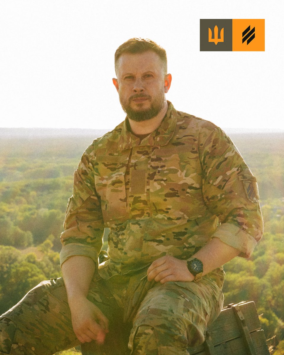 ab3army's tweet photo. Командир Третього армійського корпусу Андрій Білецький: «Дякую генералу Олександру Сирському за службу.

Бажаю генерал-майору Михайлу Драпатому успіхів на посаді Головнокомандувача Збройних Сил України.

Попереду — багато роботи. Працюємо заради перемоги України». https://t.co/PmsukhhZyo