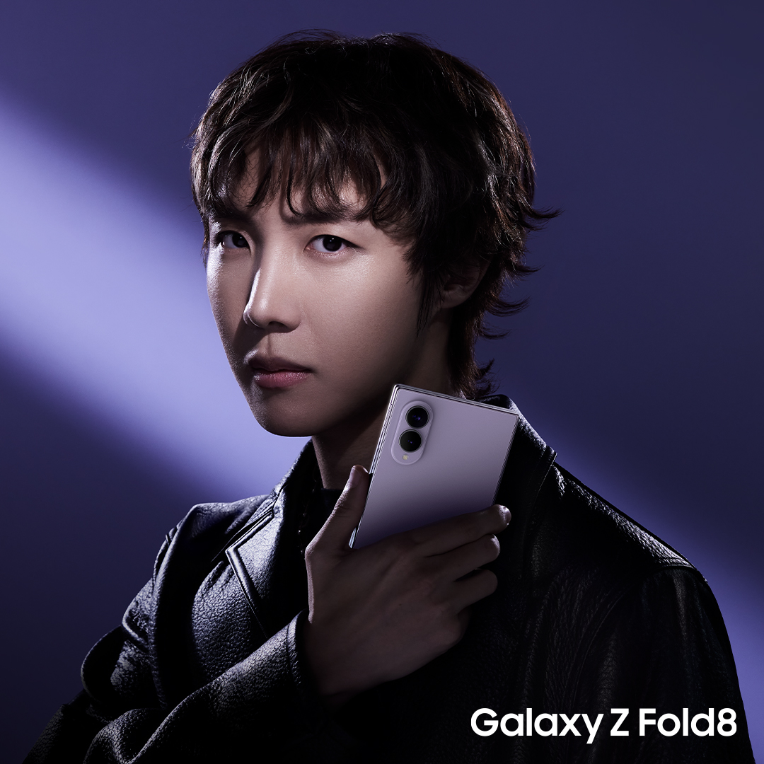 SamsungMobile's tweet photo. Finally! The all-new #GalaxyZFold8 just dropped 💥 j-hope is already loving the new aspect ratio. Hope you love it too! ✨ #GalaxyAI

Watch the Galaxy Unpacked livestream replay on: https://t.co/8YGrqMghQY https://t.co/WNS92wGKWo
