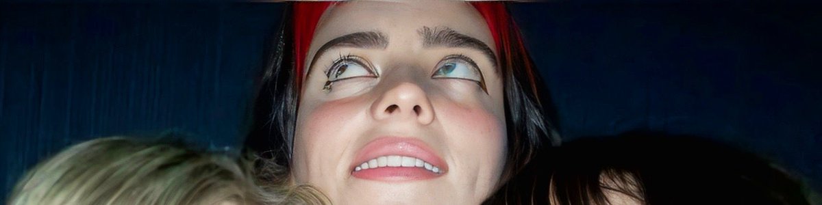 MemeWorld_Niks's tweet photo. Give a like to BILLIE EILISH or have a terrible next Month 🥵 https://t.co/Ja0pGSa3BX