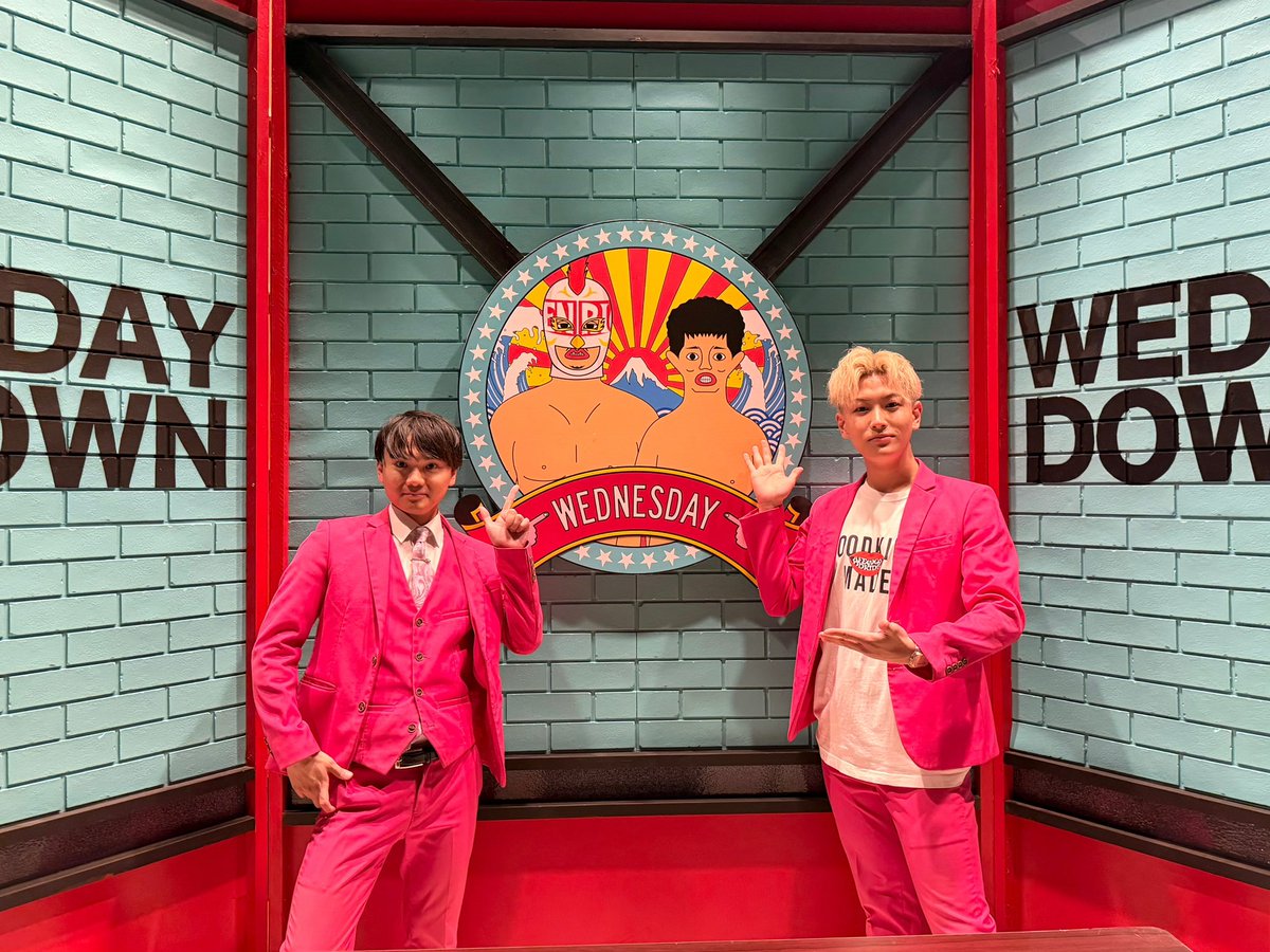 MIKIYAYOFUKASHI's tweet photo. ザ・スベリドリームマッチの前説をさせていただきました🥶

水ダウだから何かあるかと思って身構えてましたが、何もなく前説やって帰宅しました！

いつか水ダウの洗礼を浴びたいです🚿

#水曜日のダウンタウン https://t.co/YstXrkhnXW