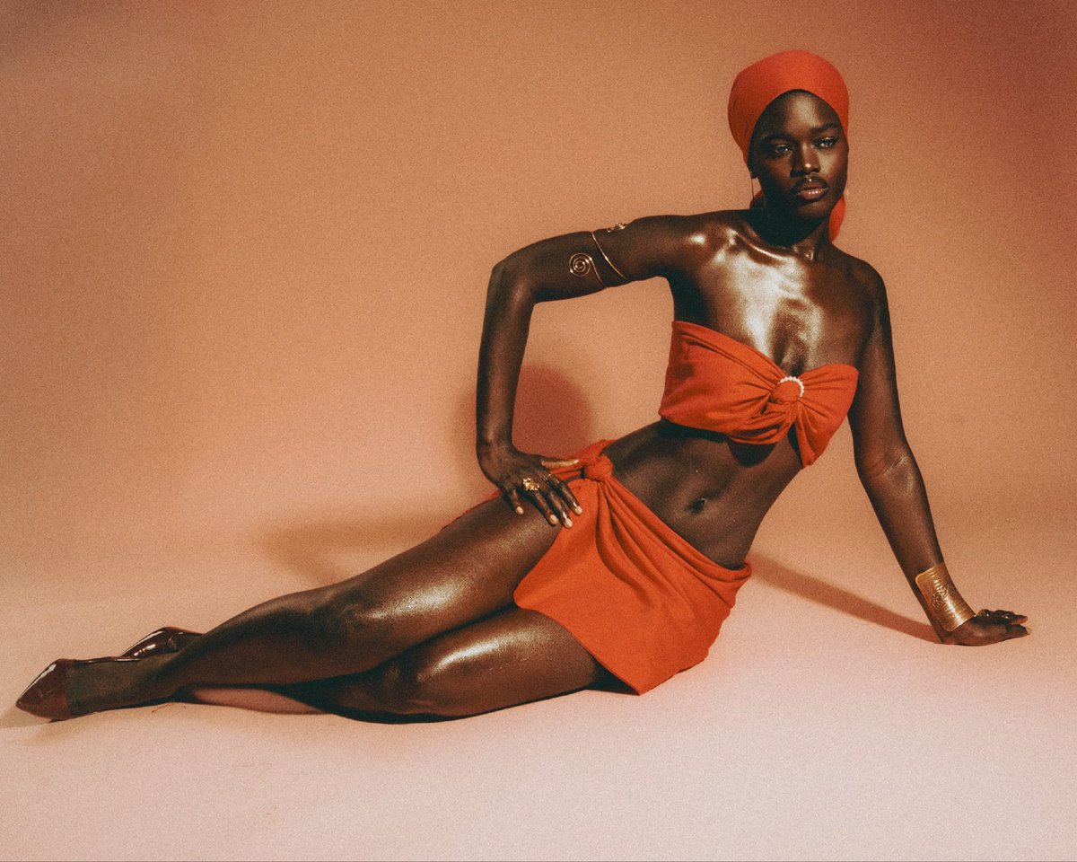 thejpgvibe's tweet photo. tangerine onyx photographed by arnaud abessolo https://t.co/k4MUgfvlOa