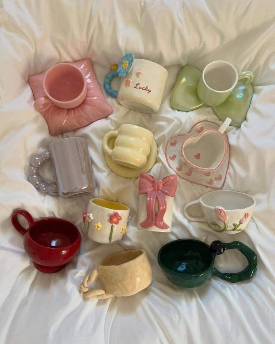 gentleescape's tweet photo. coffee mugs set https://t.co/19V5K53z85
