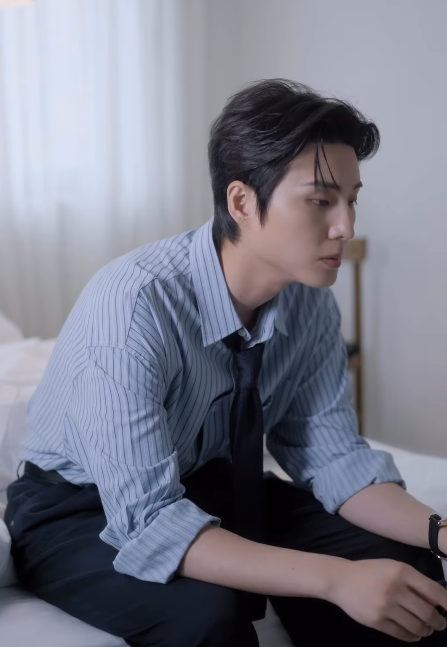tokkintopil's tweet photo. i'm sorry for saying this but you're so hot 😭 https://t.co/haFQ3dGTnf